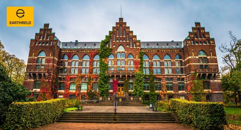 Moving Services to Lund from USA: What You Need to Know - EARTHRELO