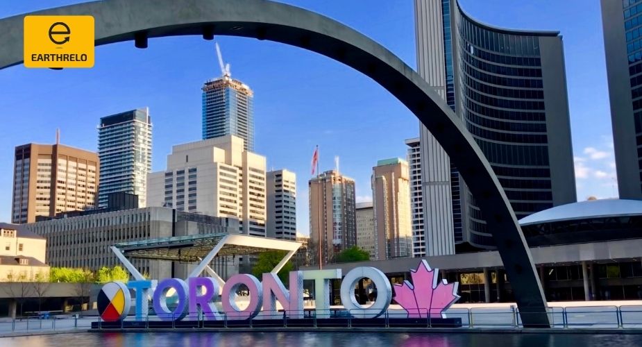 Moving Services to Toronto from USA: Your Complete Relocation Guide - EARTHRELO